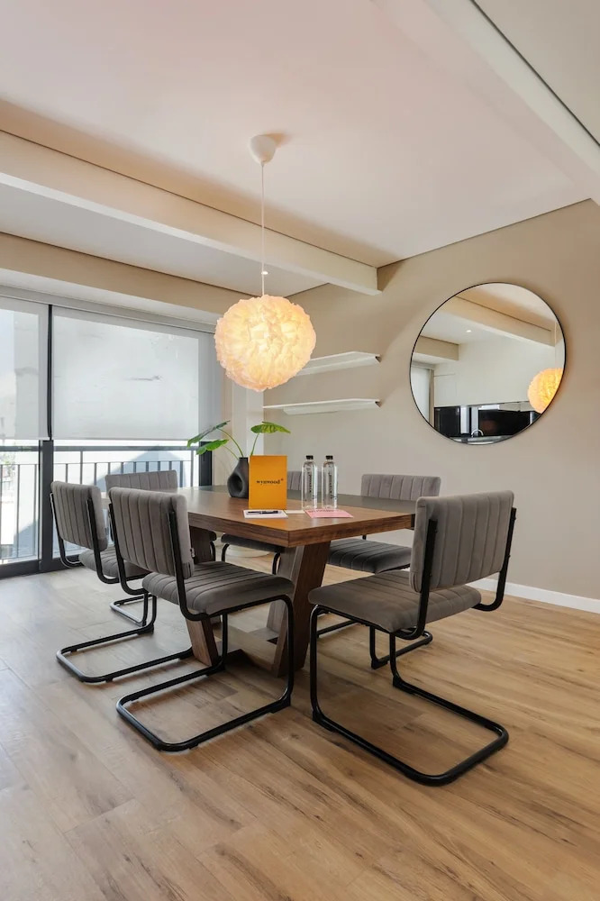 Foto - Nuevo Leon 155 by Wynwood House