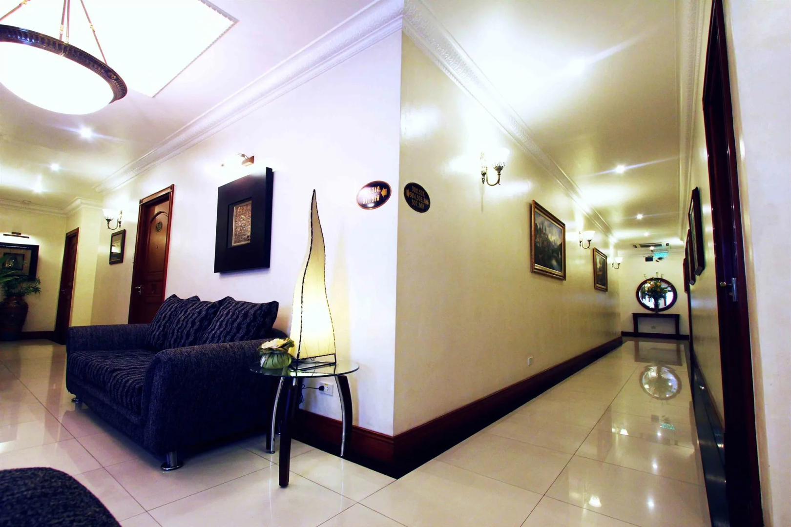 Foto - Townhouse OAK Makati Manila Near PNR Pasay Evangelista formerly VIP Suites