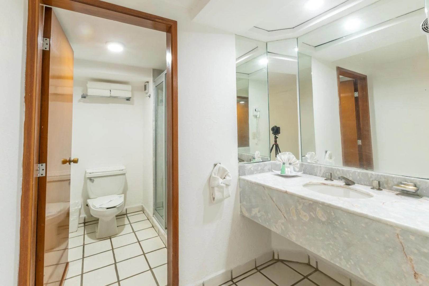 Photo - Costa De Oro Beach Hotel