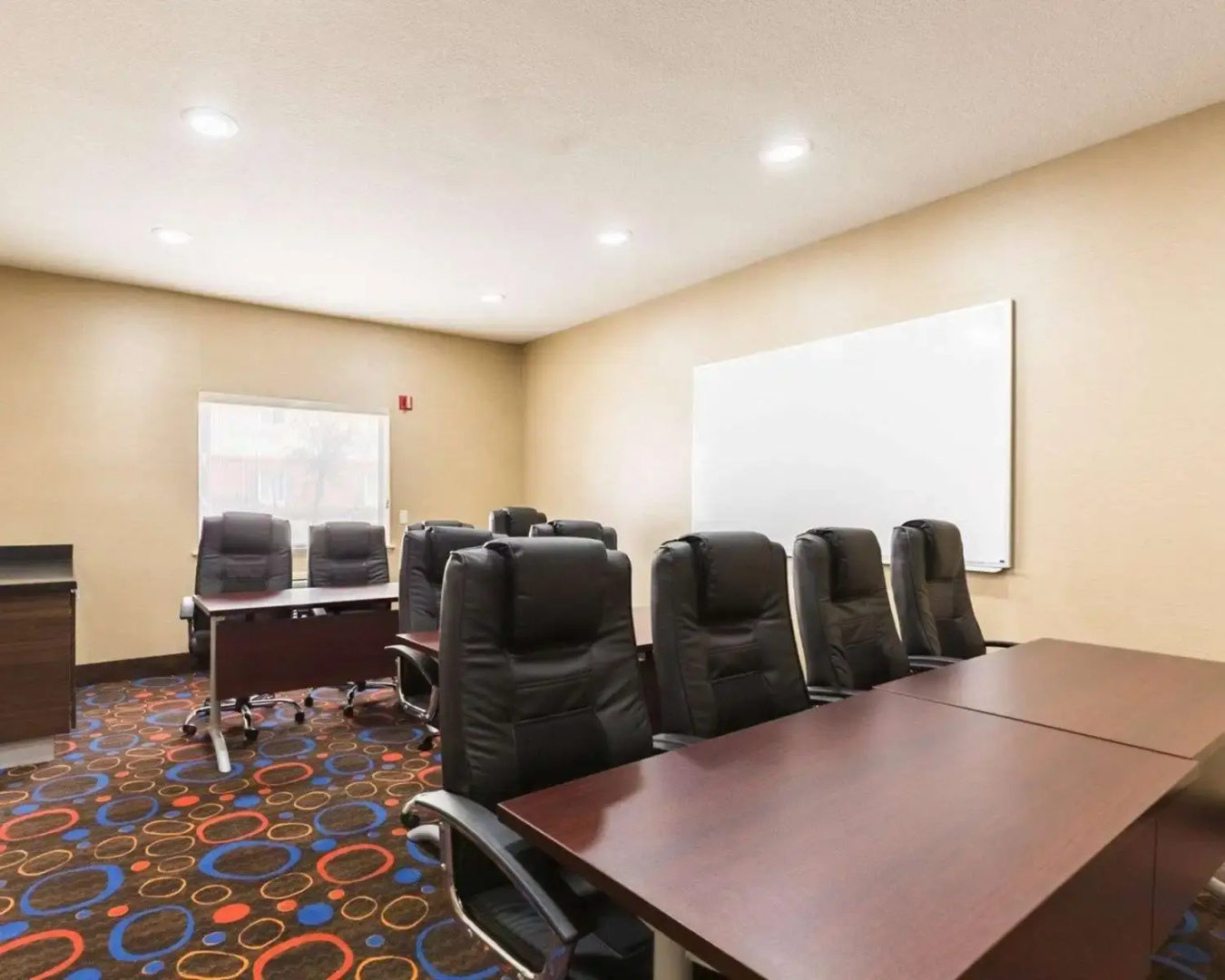 Photo - Econo Lodge Inn & Suites East Houston I-10