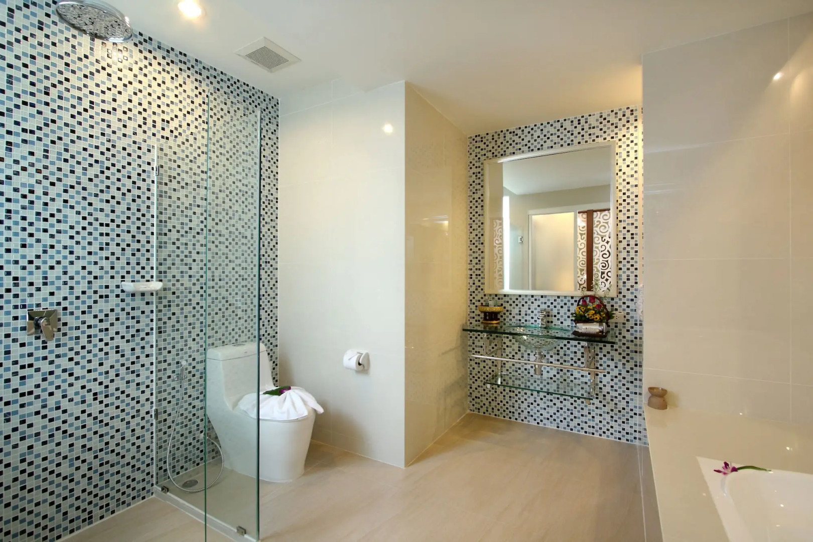 Photo - A2 Pool Resort - SHA Plus