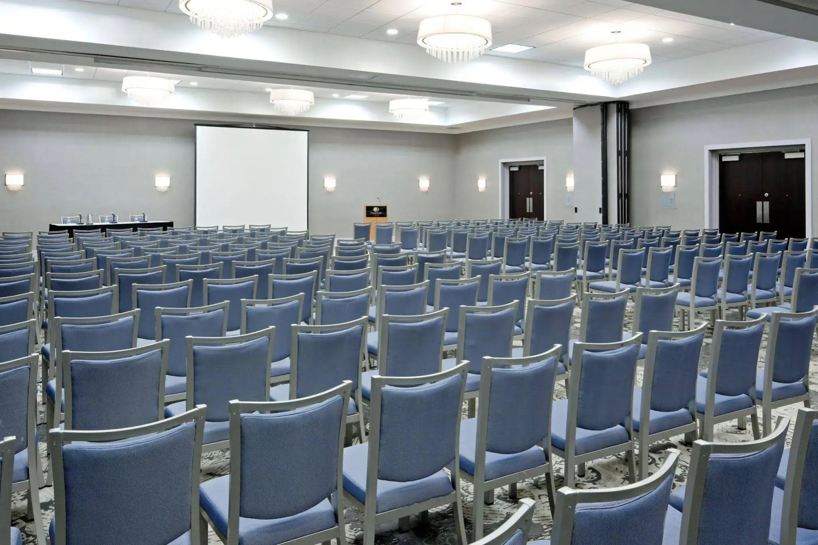 Photo - DoubleTree by Hilton Hotel Syracuse