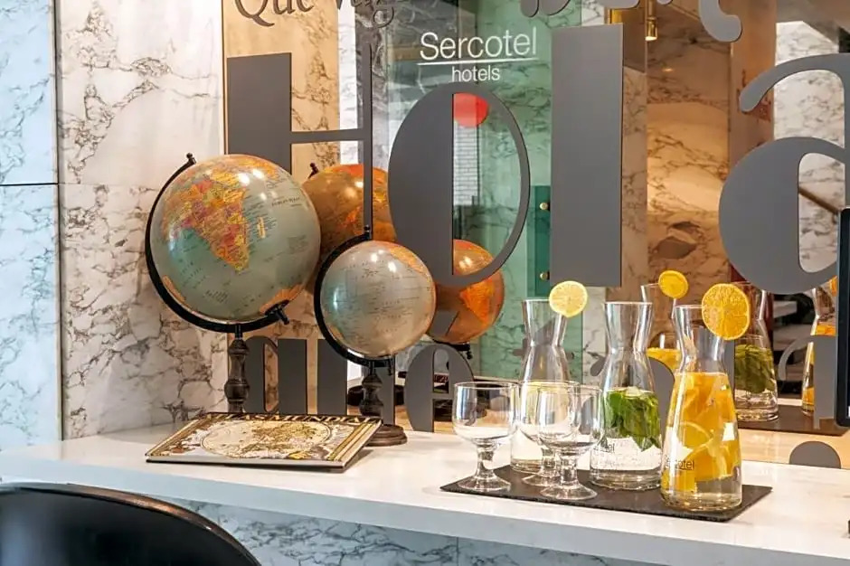 Photo - Esentia Togumar - Triple 3 adults