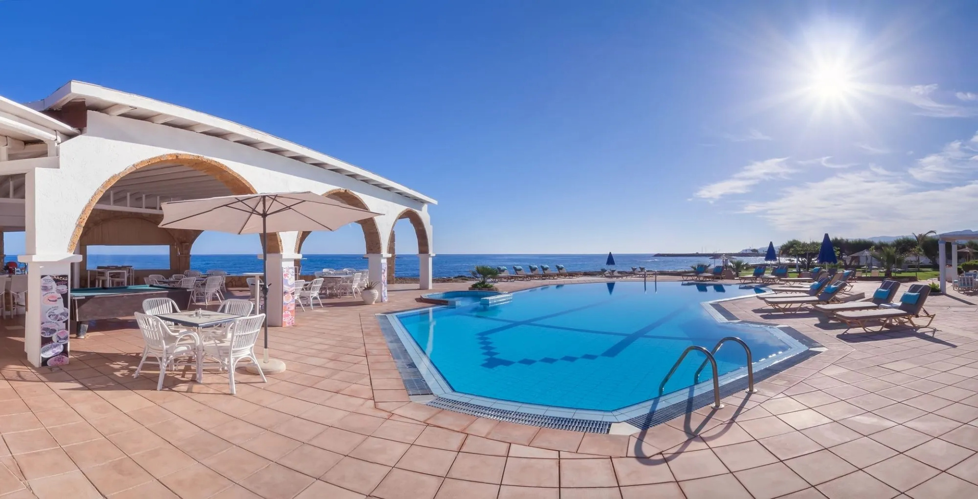 Foto - Pyrgos Beach Hotel Apartments