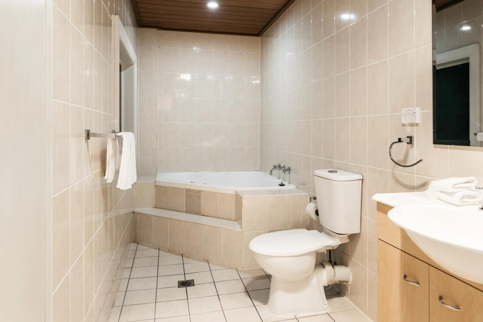 Foto - Checkers Resort & Conference Centre