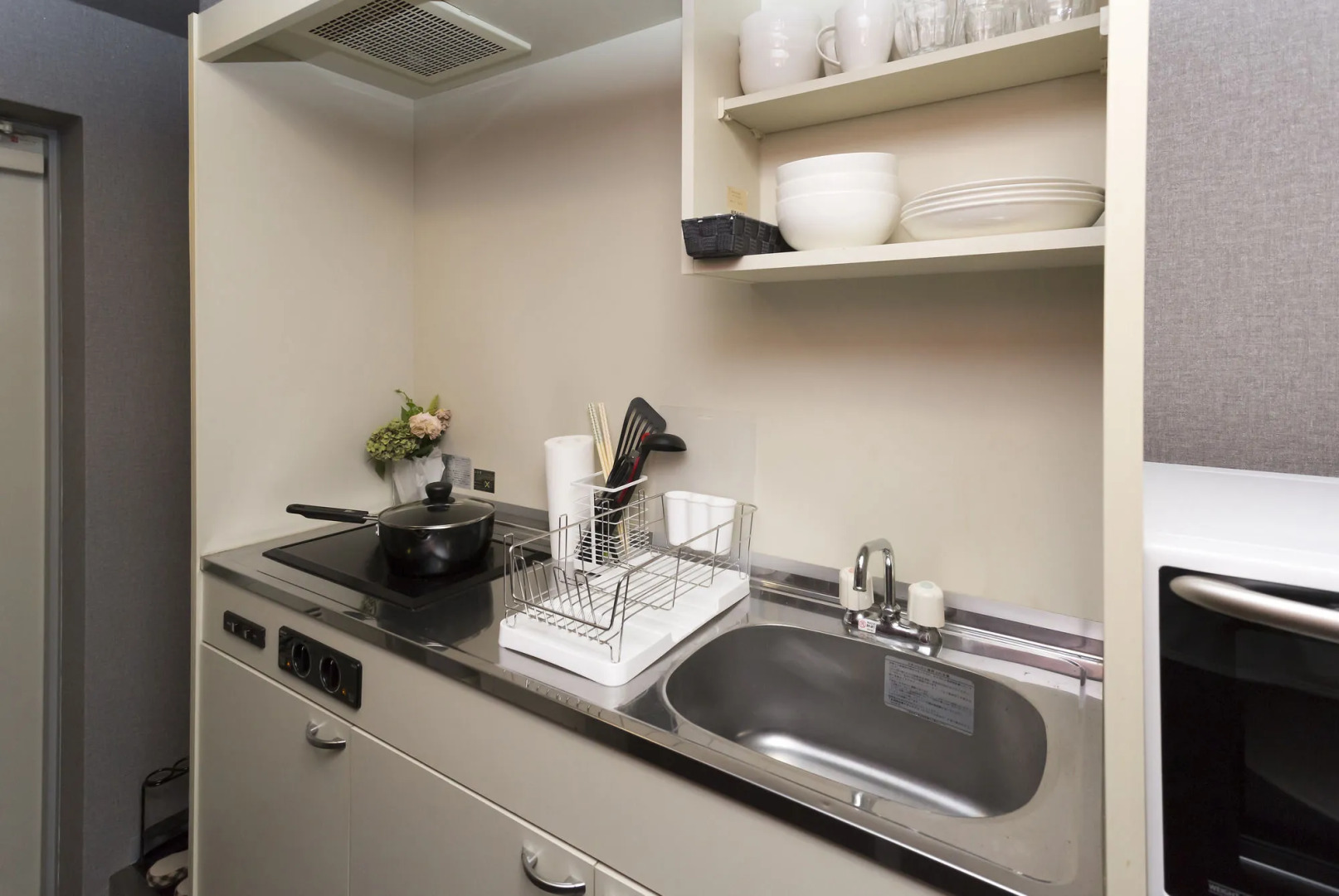 Photo - Rinn Sanjo Ohashi East