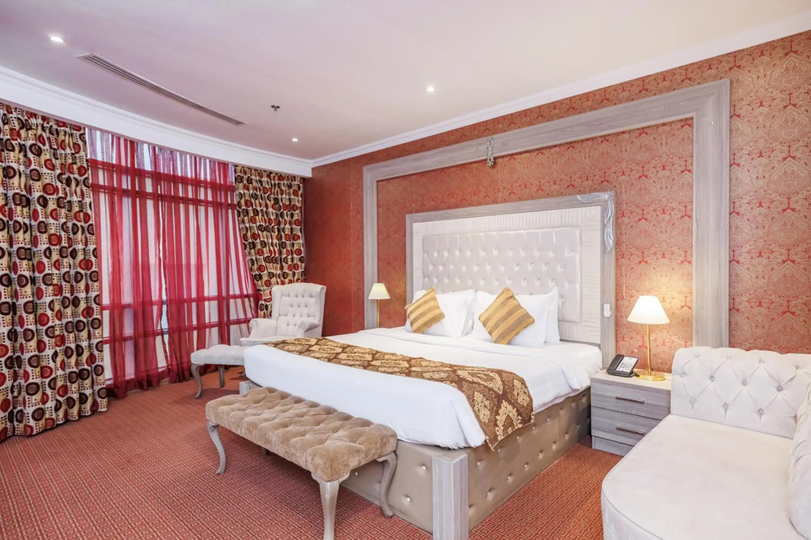 Photo - Sapphire Plaza Hotel