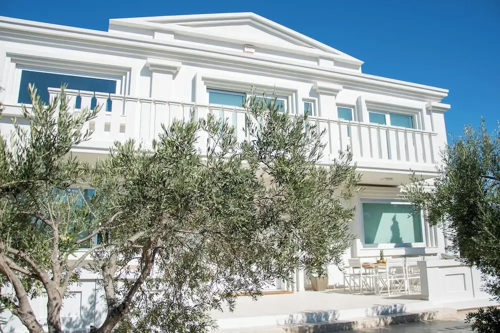 Photo - The Mansion