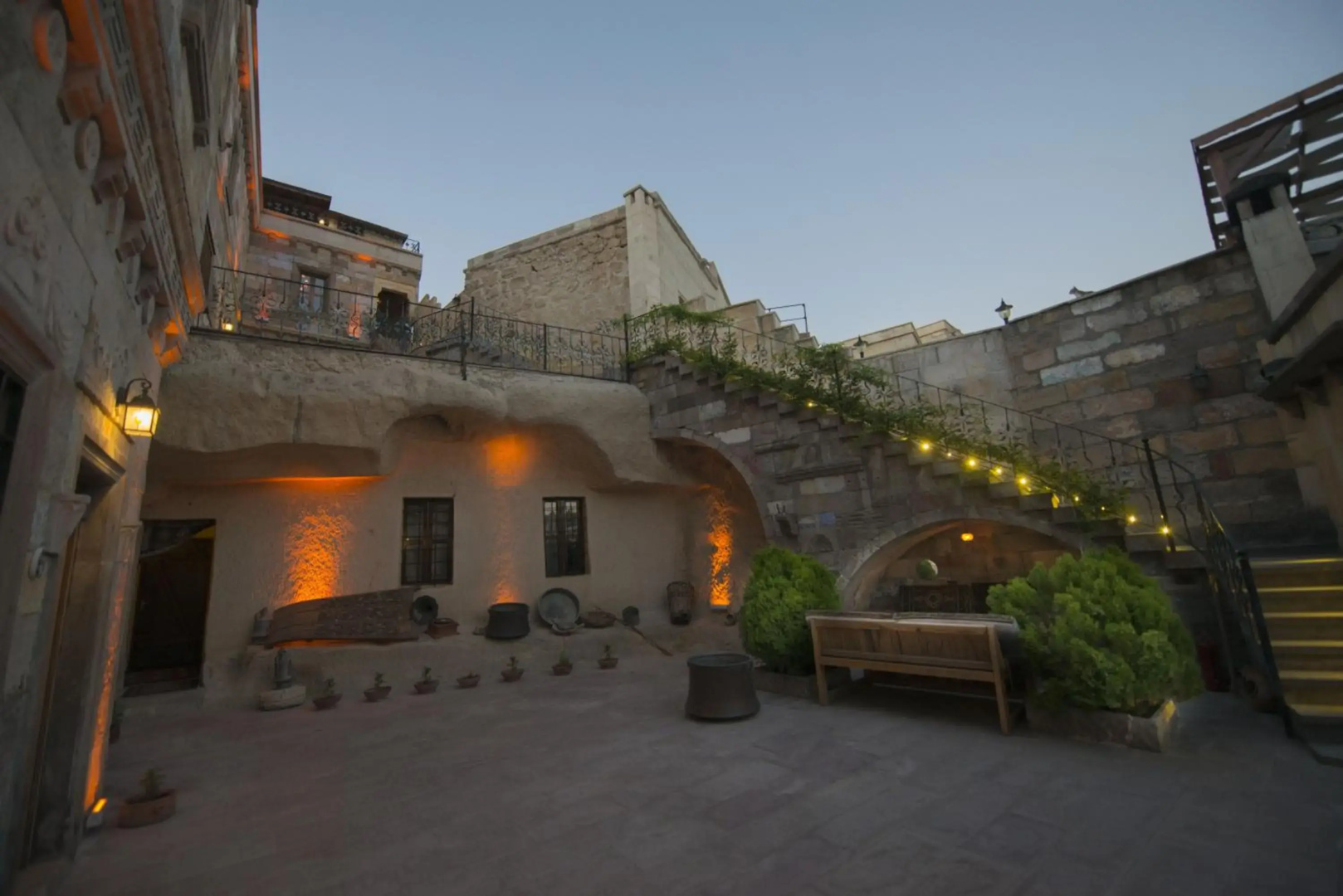 Photo - Vineyard Cave Hotel