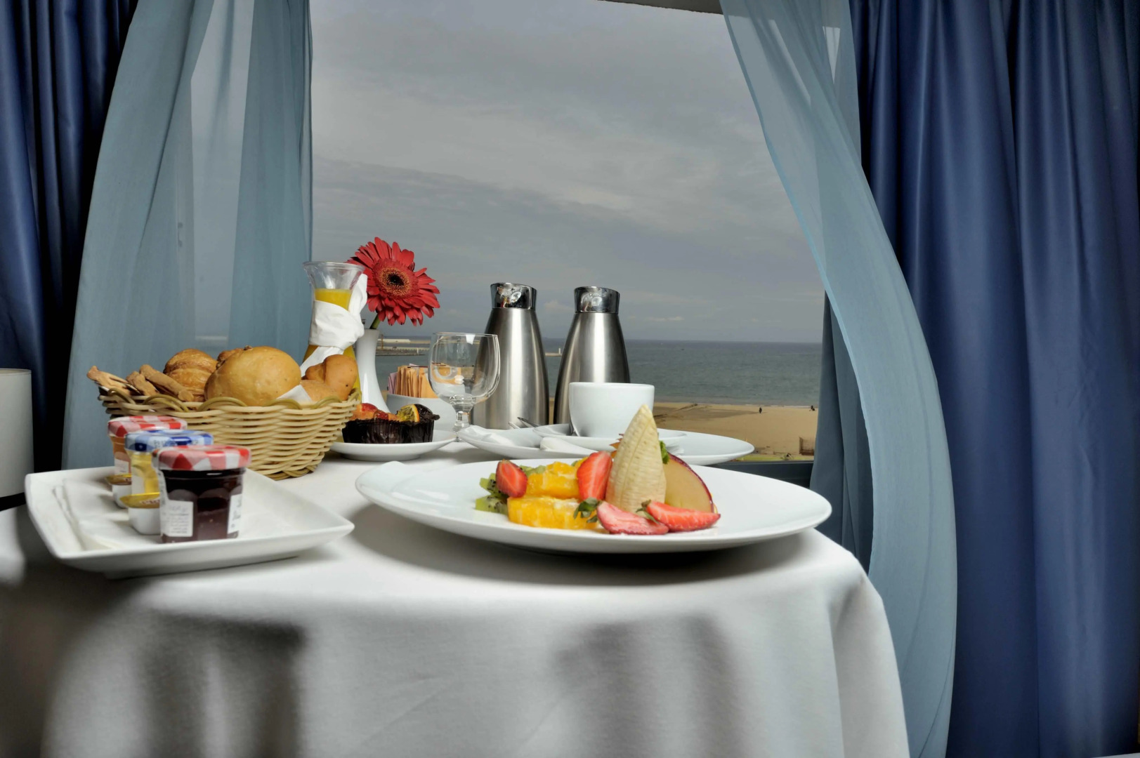 Photo - Kenzi Solazur