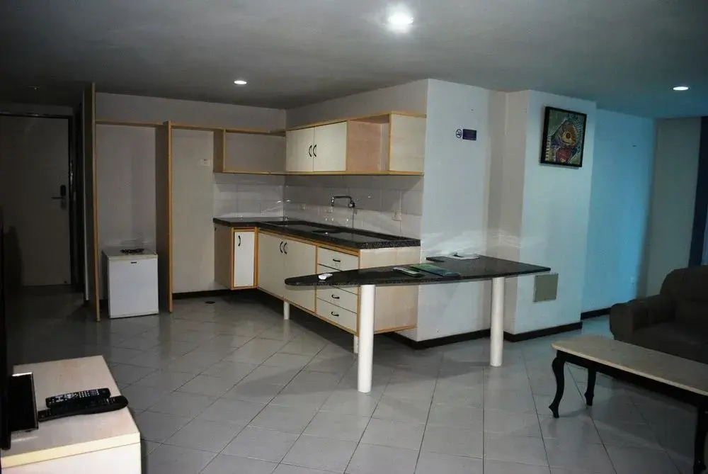 Photo - VOA Ambassador Flat