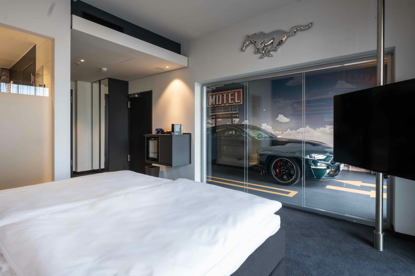 Photo - V8 Hotel Köln at MOTORWORLD
