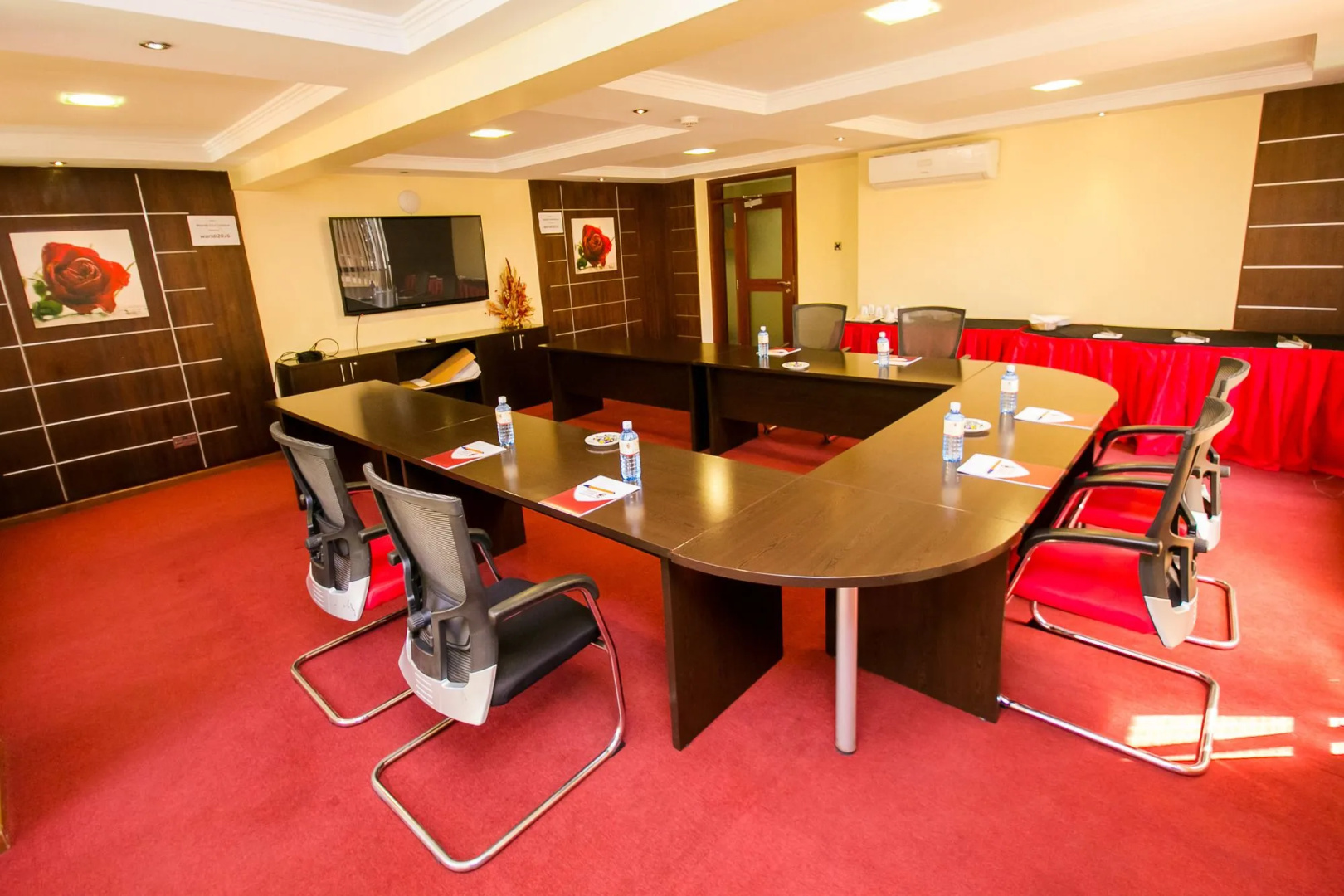 Foto - Waridi Paradise Hotel & Suites