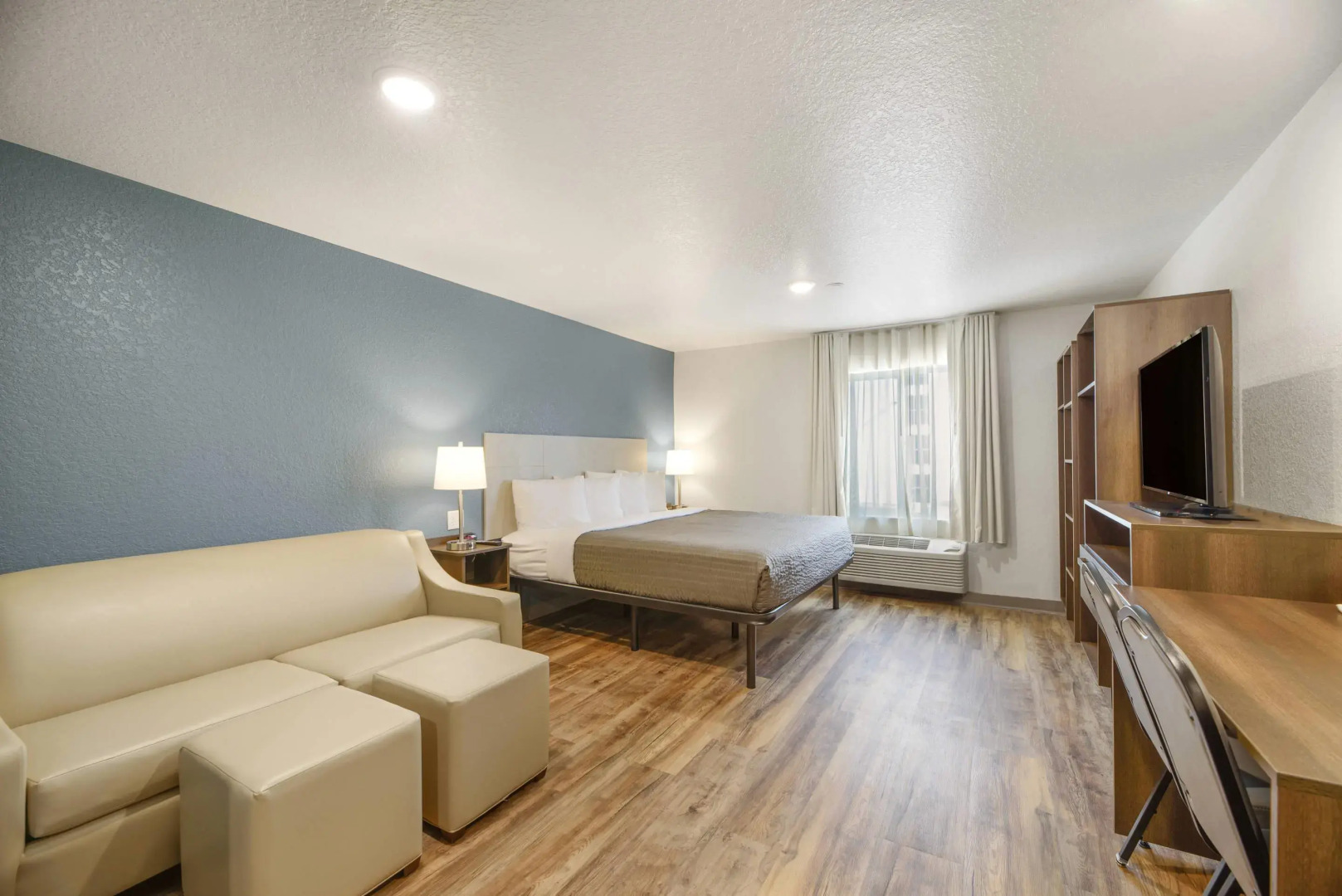 Photo - WoodSpring Suites Orlando I-4 & Convention Center