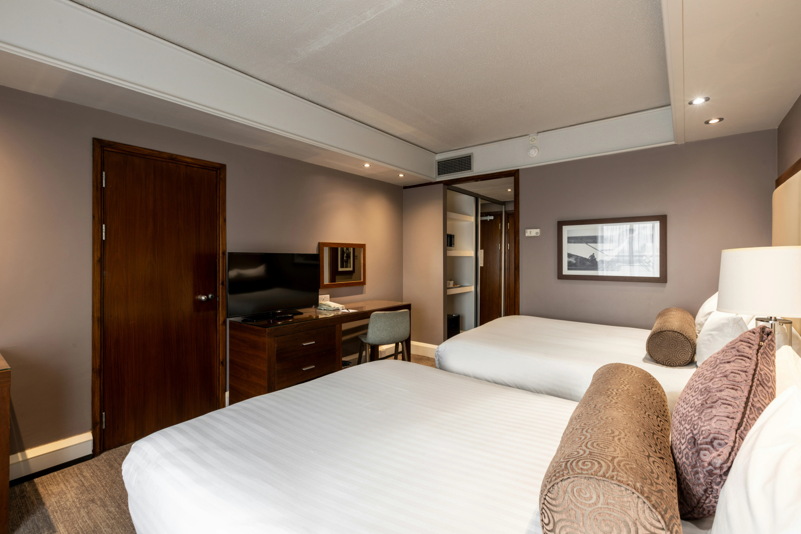 Photo - Sandman Signature London Gatwick Hotel