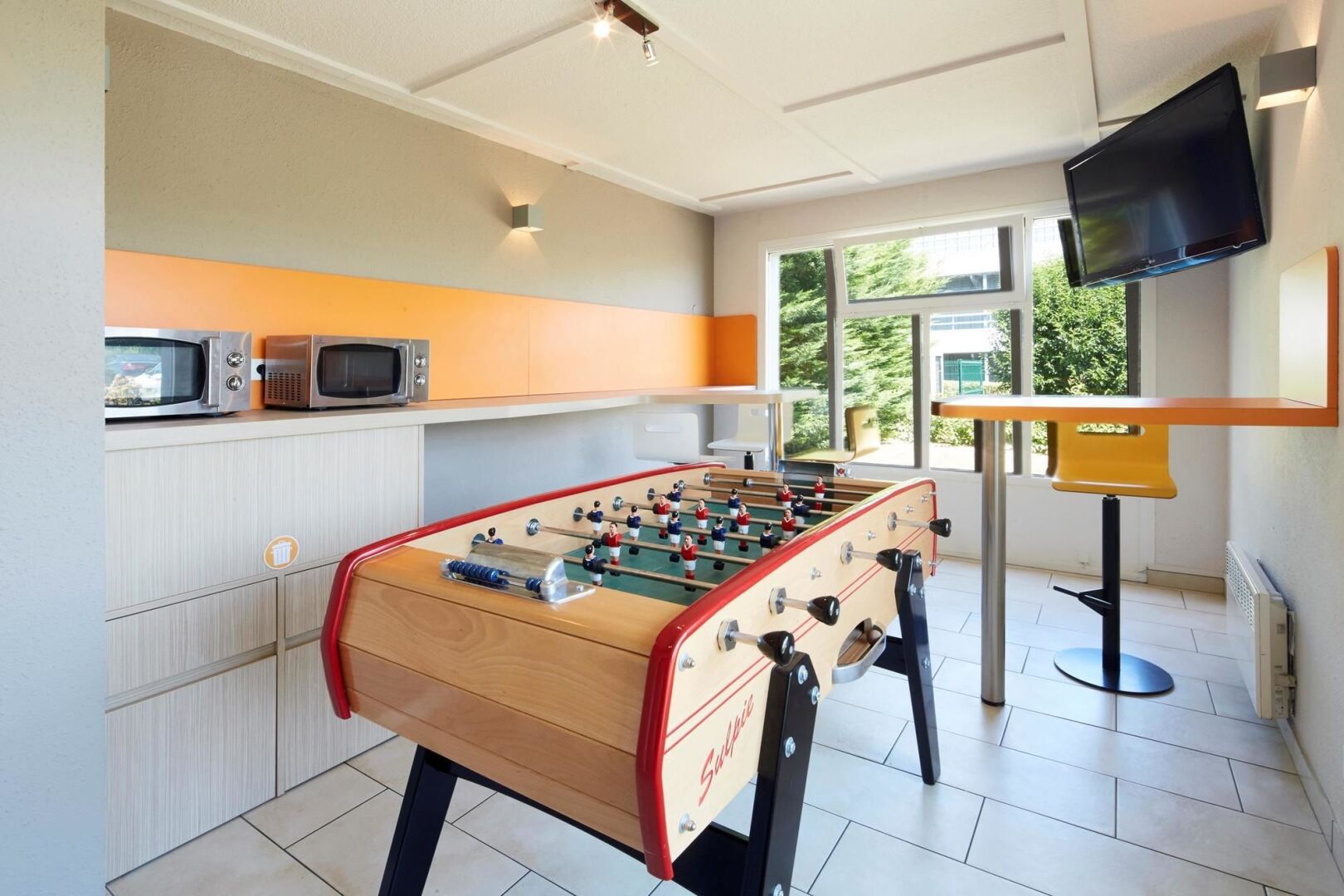 Photo - Premiere Classe Poitiers Futuroscope - Chasseneuil