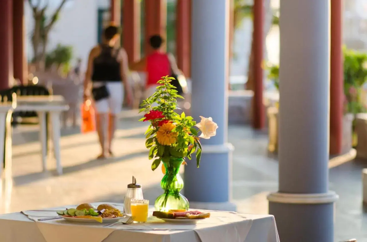 Photo - Kosta Palace