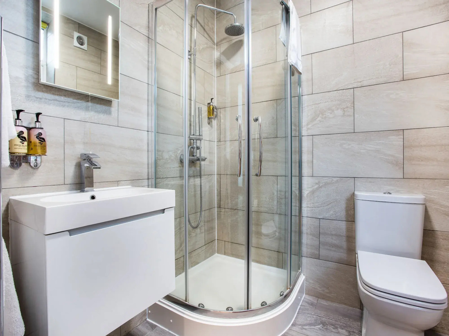 Foto - OYO The Arch, Wembly Stadium