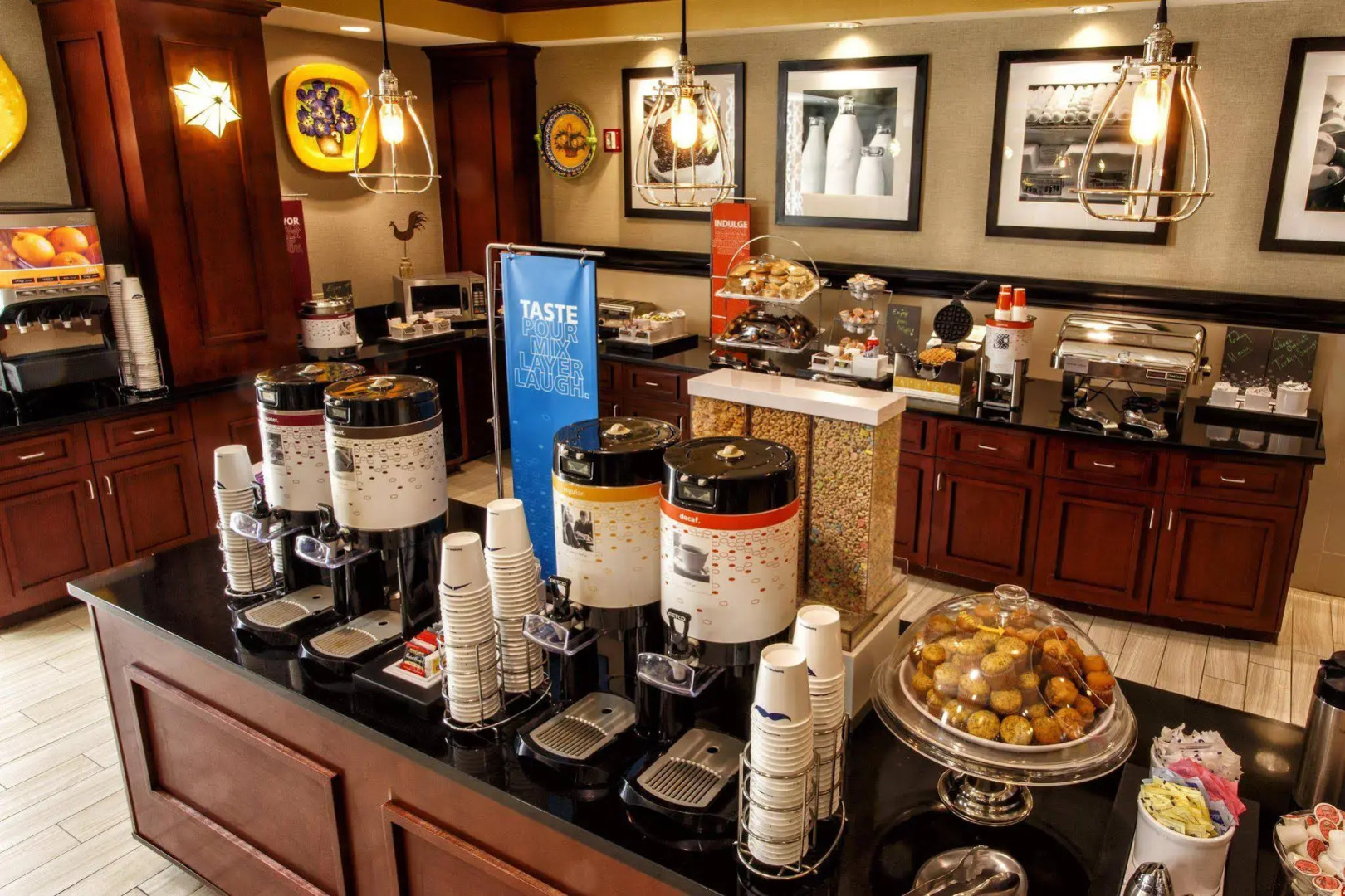 Foto - Hampton Inn & Suites Staten Island