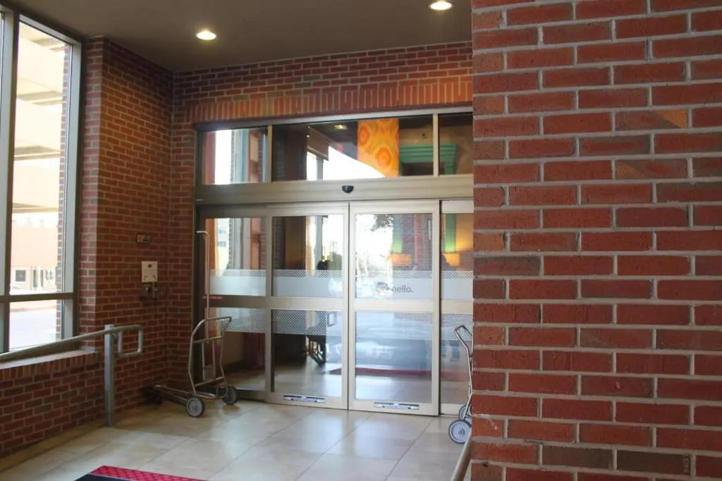 Photo - Hampton Inn & Suites Austin @ The University / Capitol