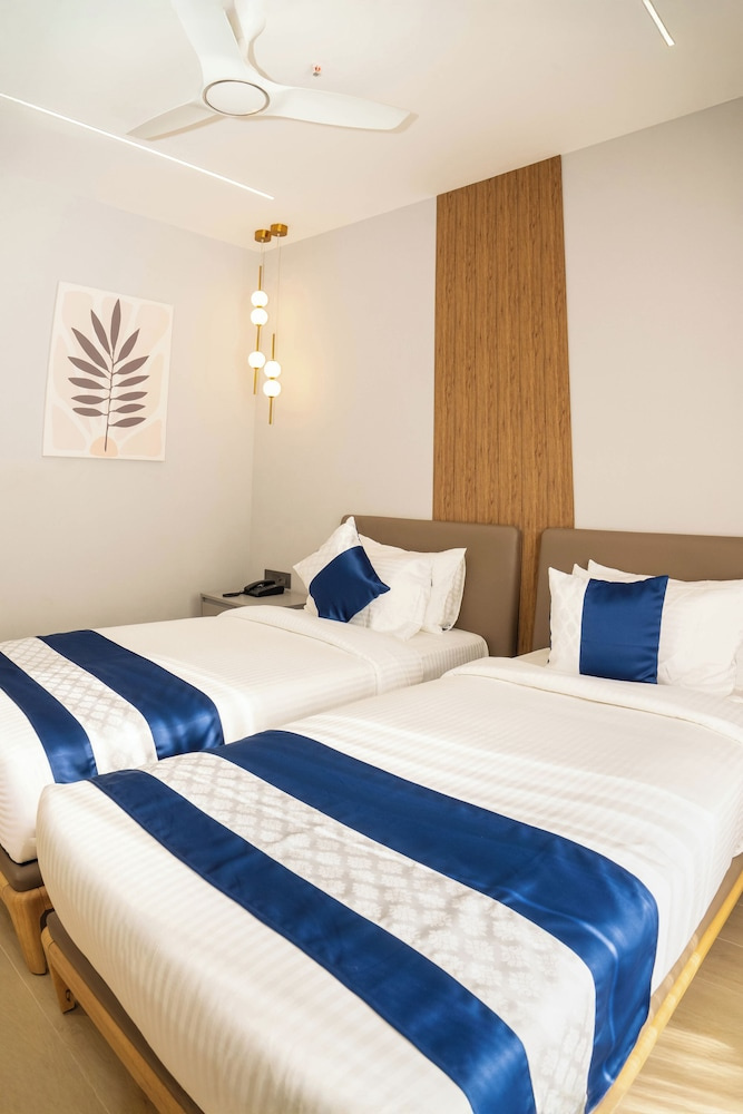 Photo - Trunk & Trolley A Luxury Boutique Hotel