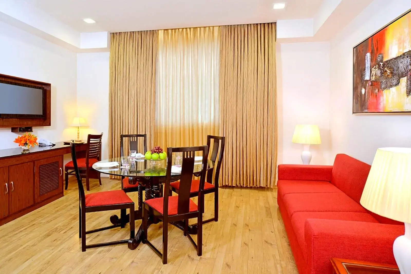 Photo - Taurus Sarovar Portico