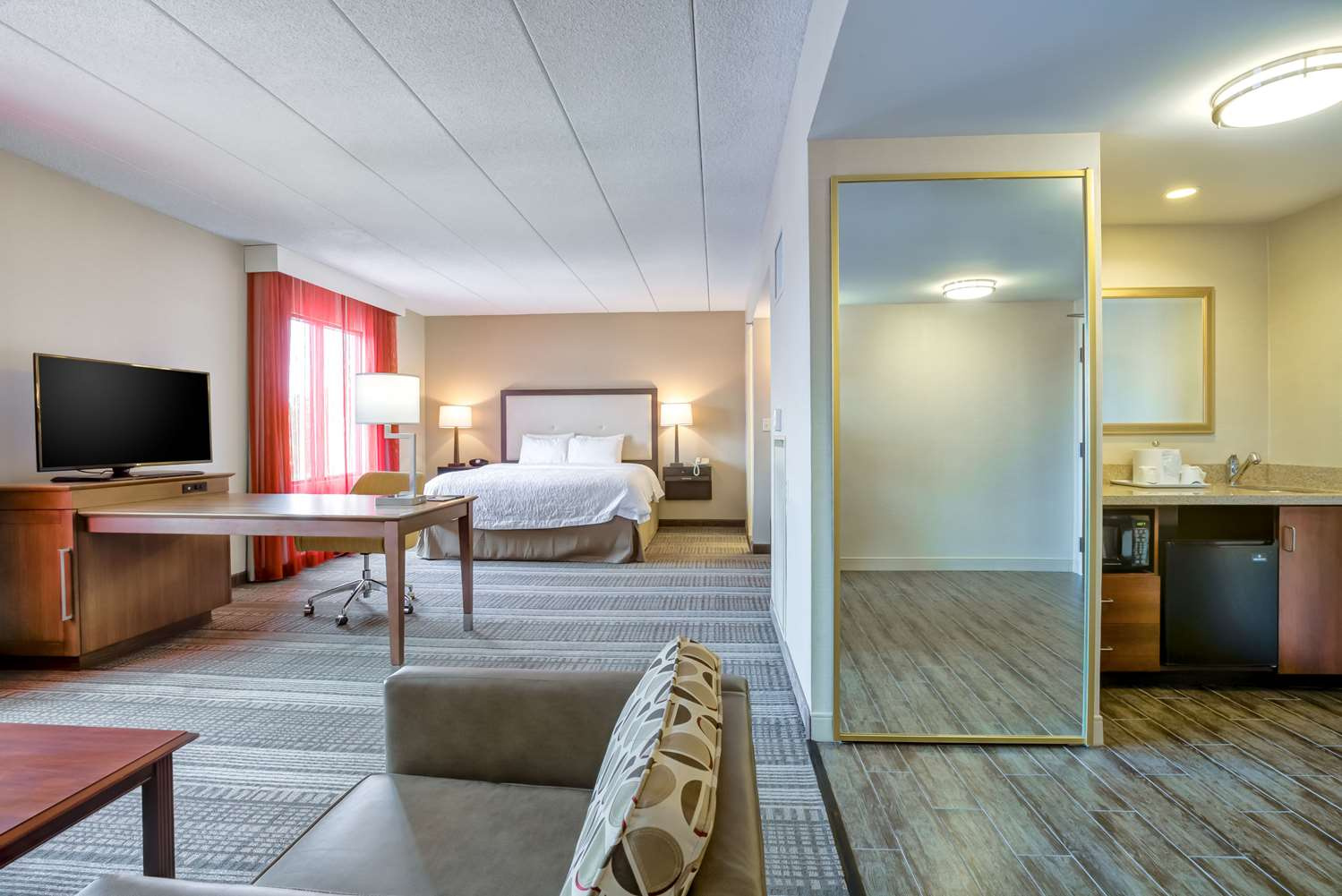 Photo - Hampton Inn Boston - Norwood