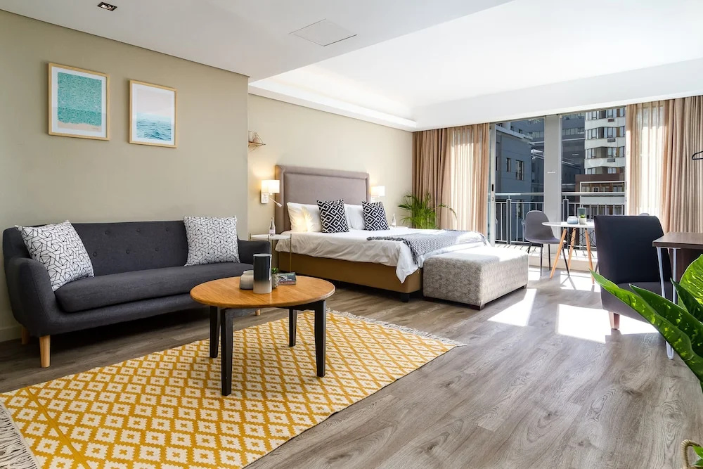 Photo - WINK Aparthotel Foreshore