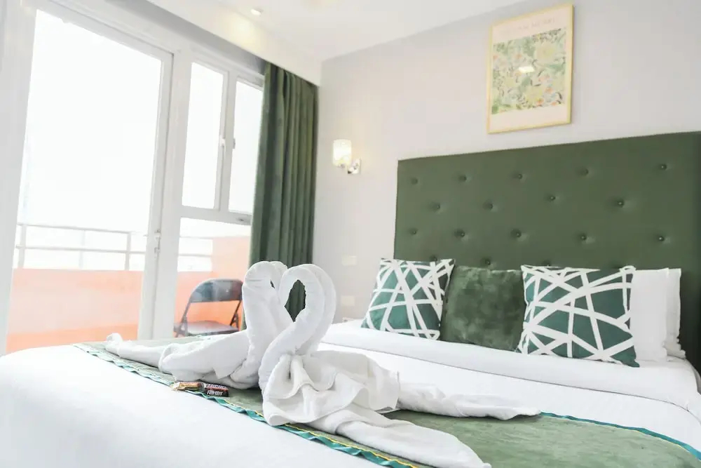 Photo - Pacific Bay Grand Suites