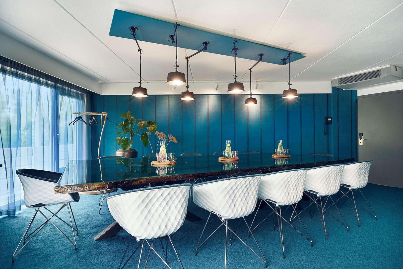 Photo - Carlton President