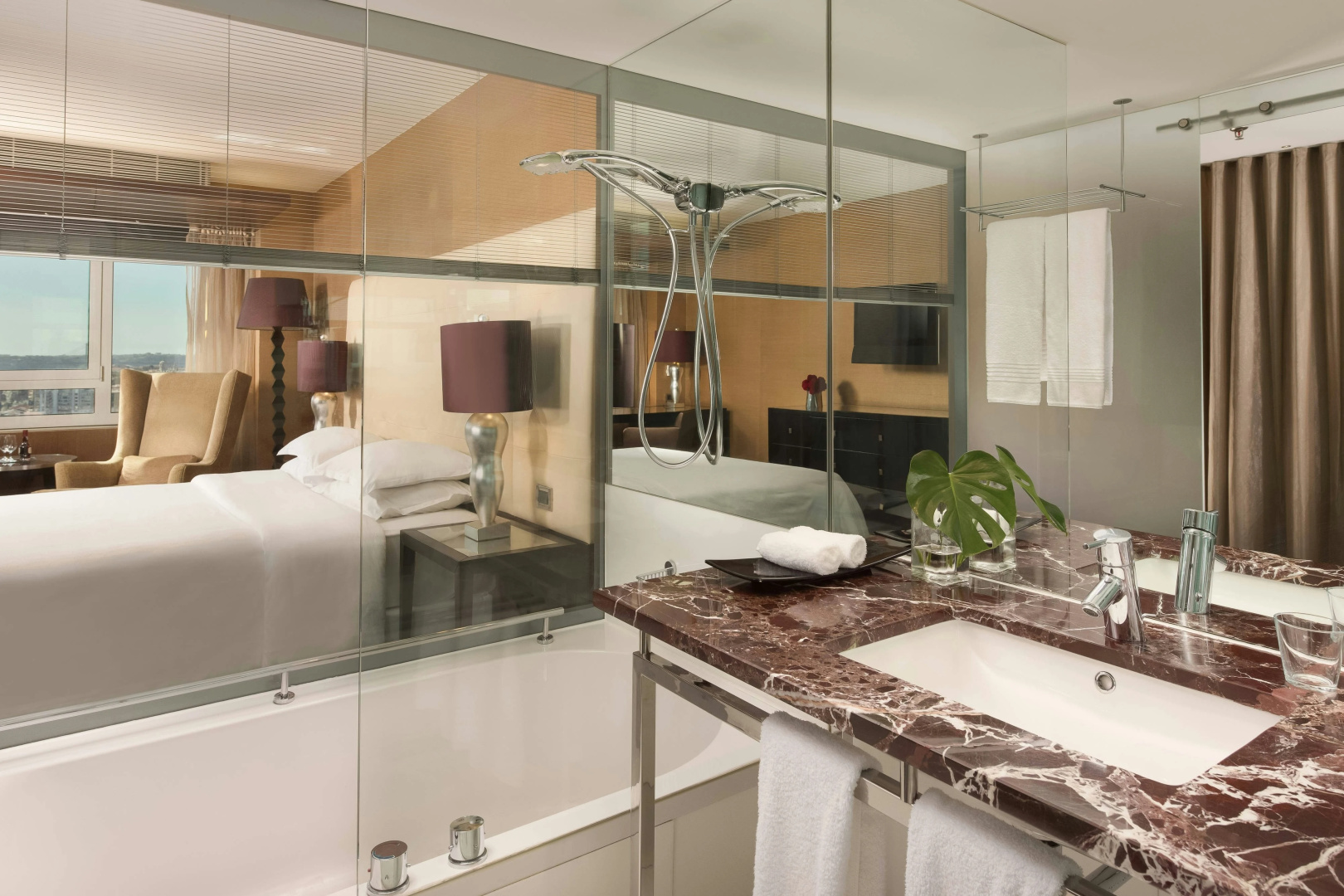 Photo - Sheraton Lisboa Hotel & Spa