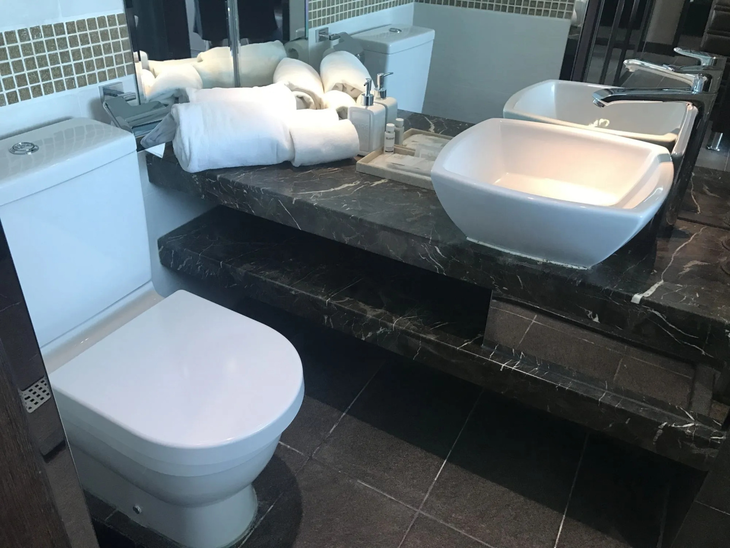 Foto - Crafa Harbour Hotel