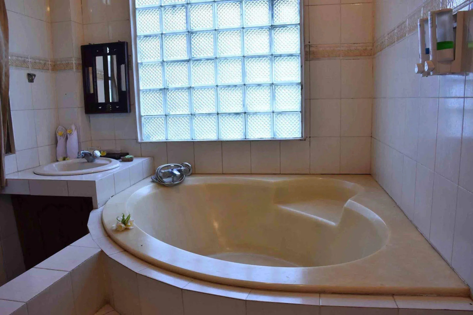 Photo - Collection O Ubud Near Central Ubud Formerly Hotel Suly