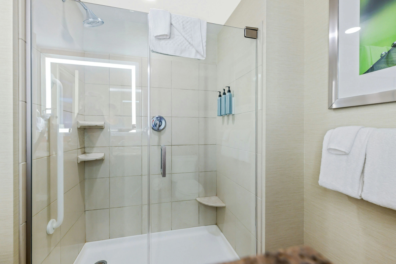 Photo - Courtyard by Marriott Boston Waltham