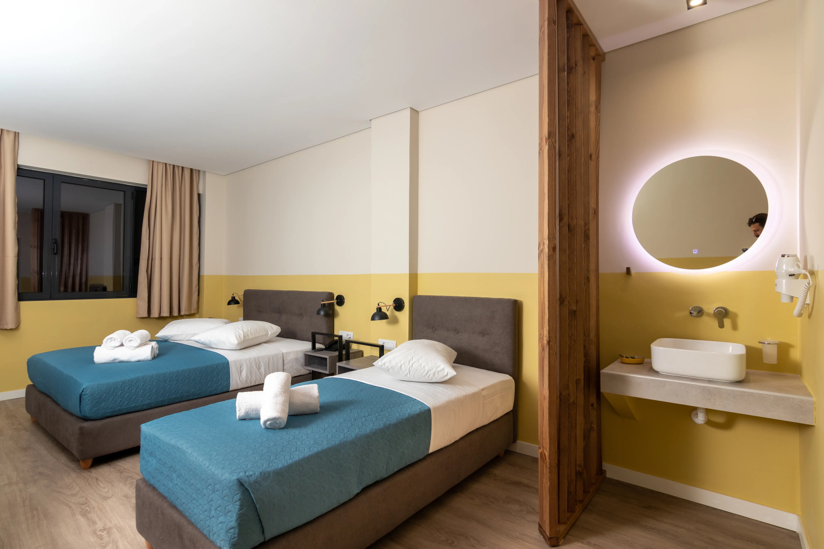 Photo - Dunlin Hotel