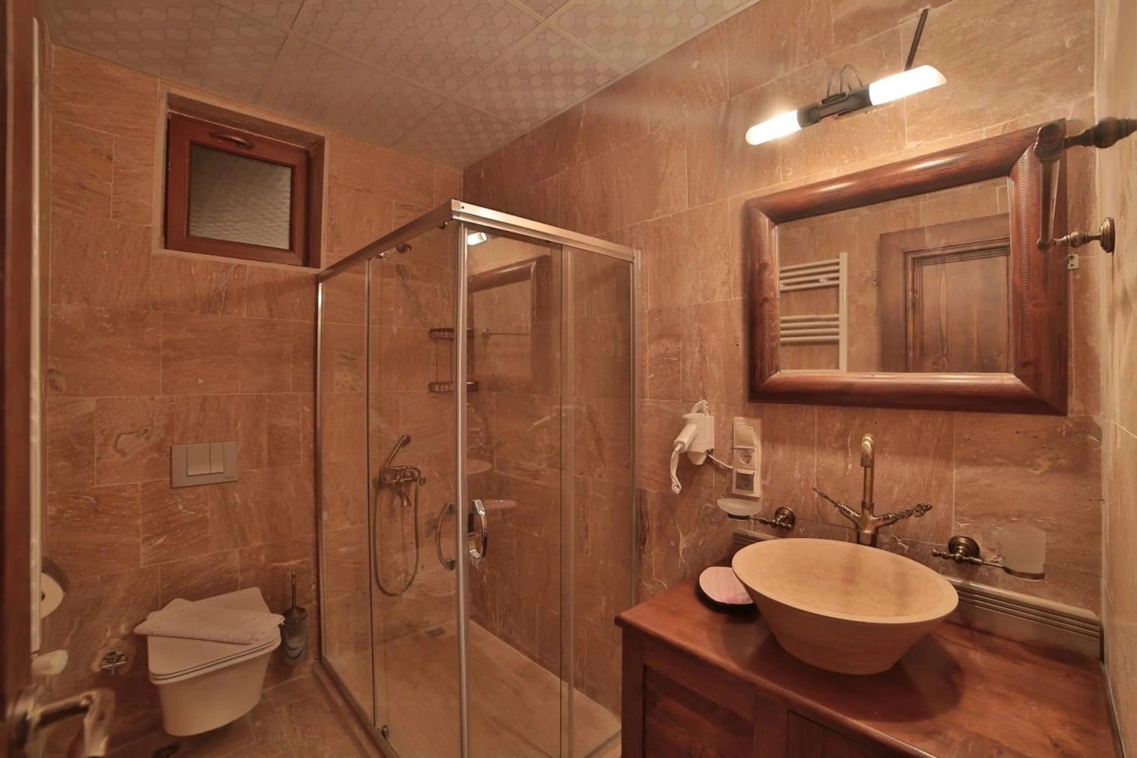 Foto - Caravanserai Inn Hotel