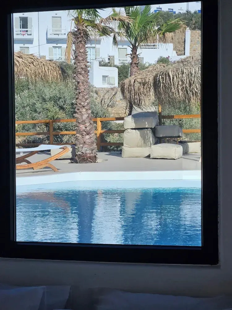 Foto - ELLI TROPiCAL LUXURY SUITES SUNSET-INFINITY POOL- SEA SIDE-NEAR CENTER PARKING