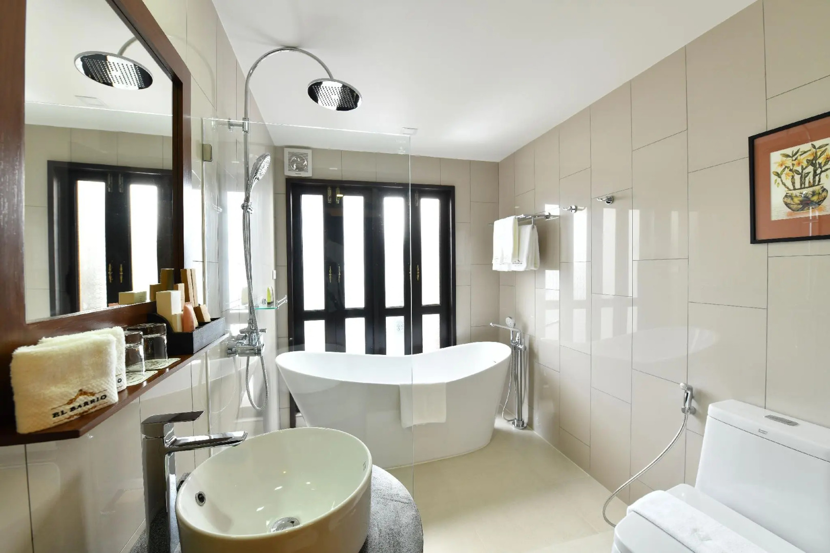 Foto - El Barrio Lanna