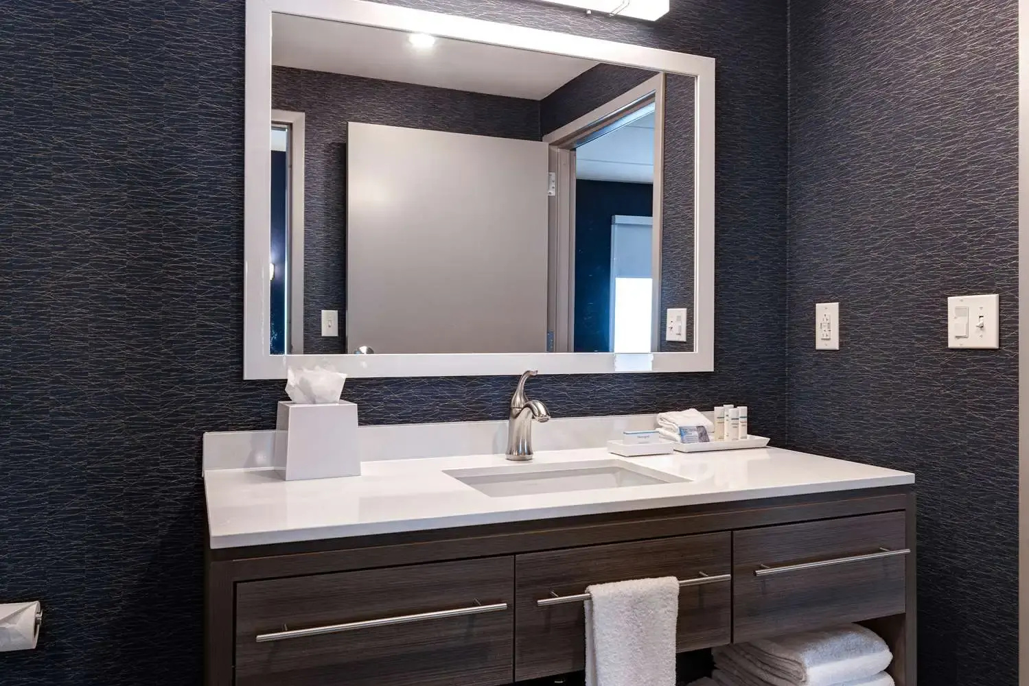 Foto - Home2 Suites by Hilton Nashville Metrocenter
