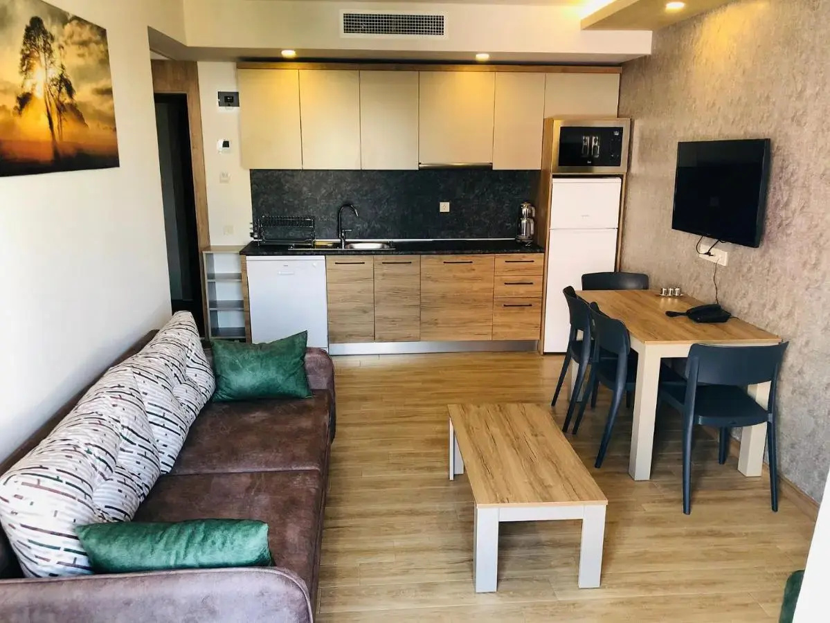 Photo - Golden World Suite Hotel