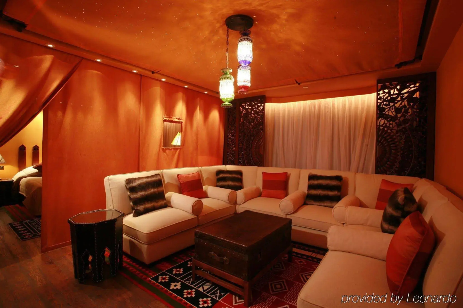 Foto - The Luxe Manor