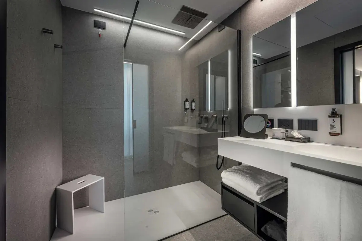 Photo - J44 Lifestyle hotel