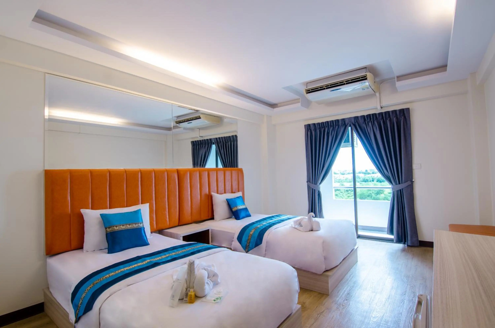 Photo - Tara Lake Hotel