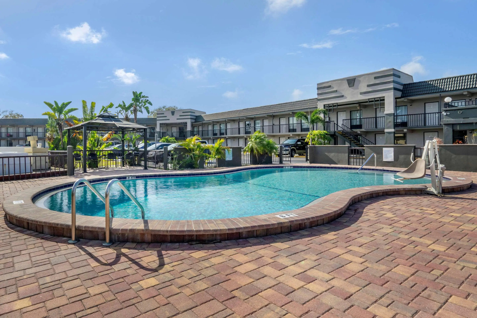 Photo - Rodeway Inn Clearwater-Dunedin