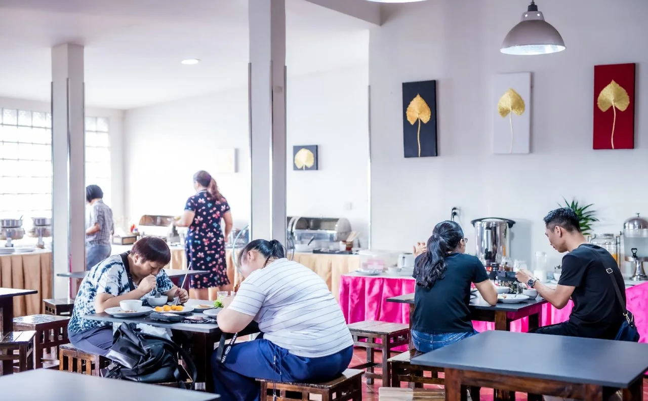 Photo - Chiang Roi 7 Days Inn