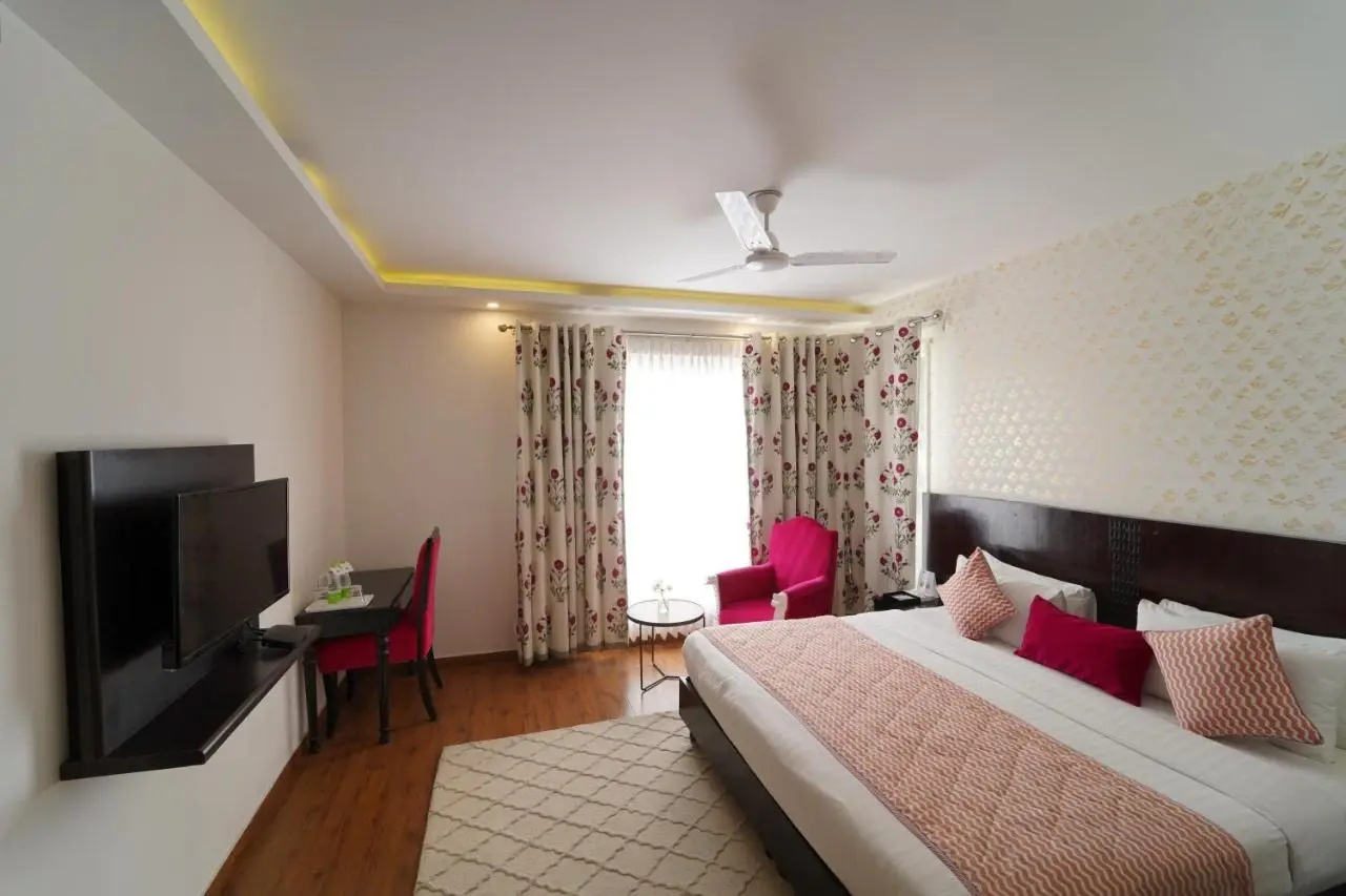 Photo - Rockland Hotel - C R Park