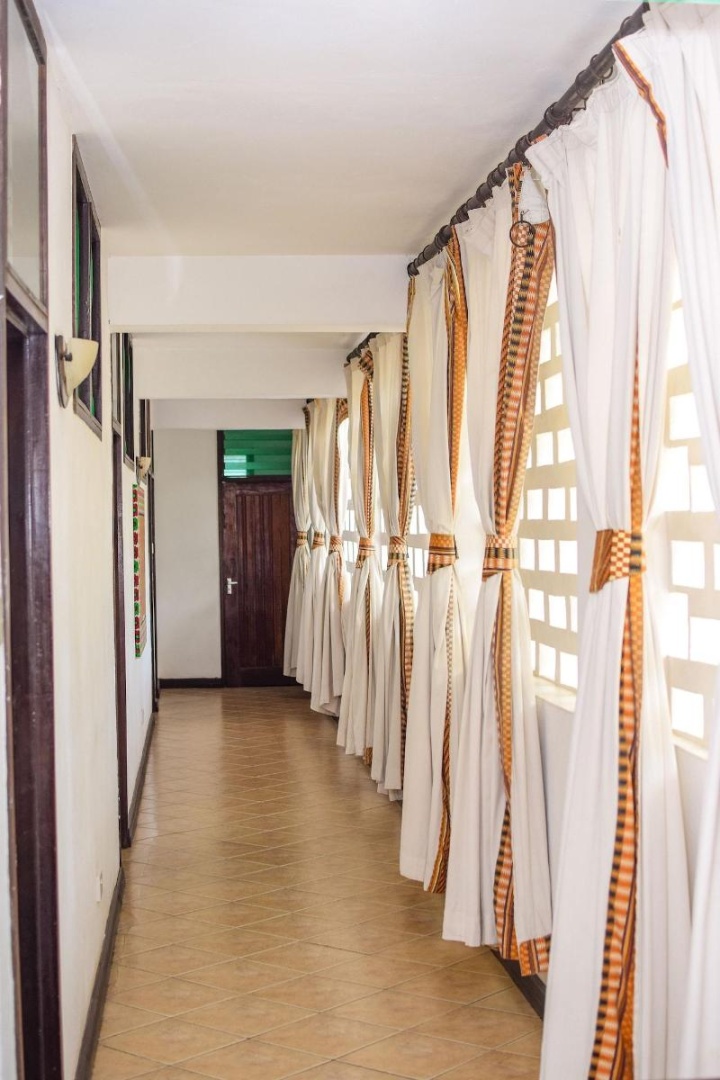 KAHAMA HOTEL MOMBASA