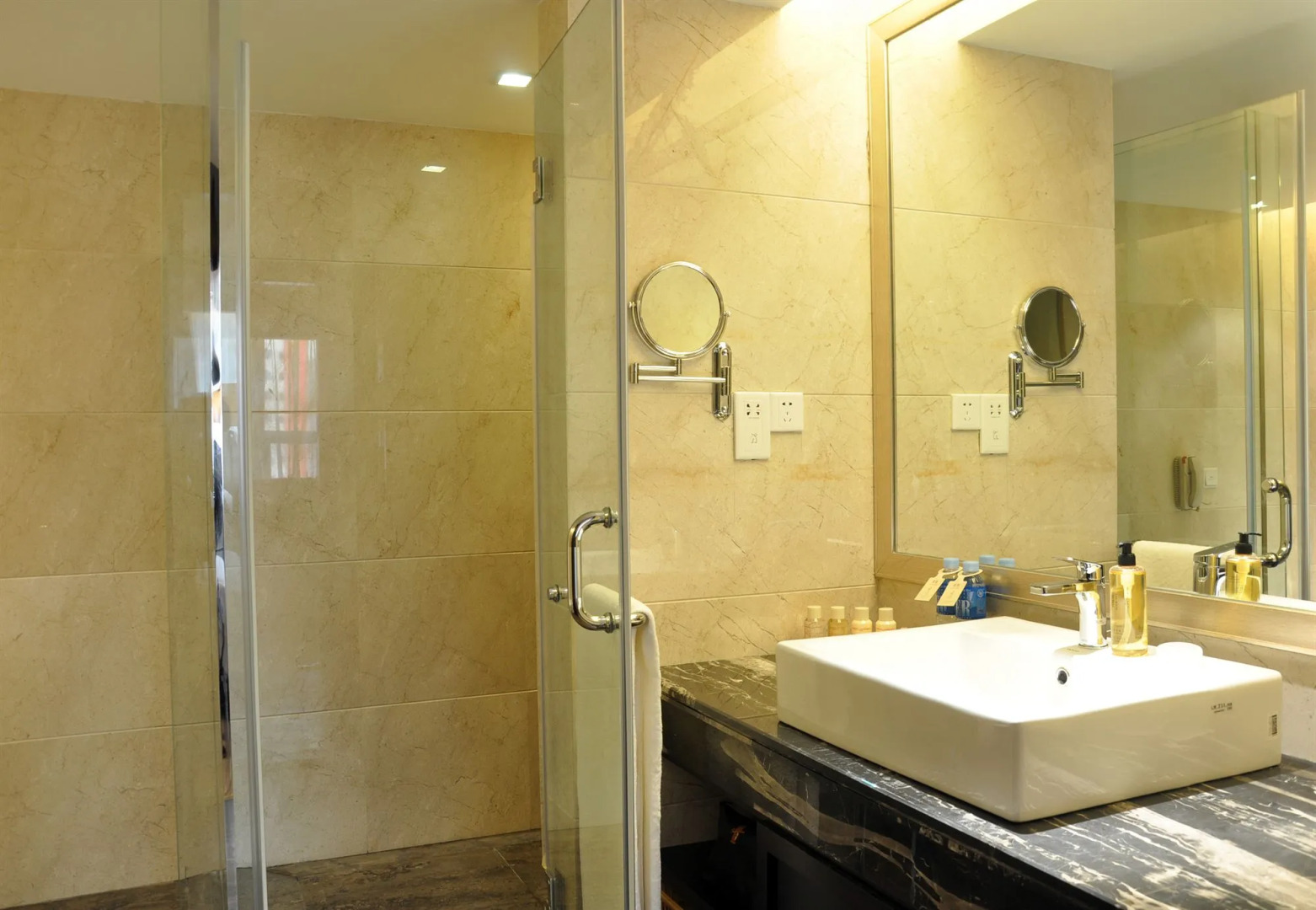 Foto - Shenzhen Sunshine Hotel, Luohu