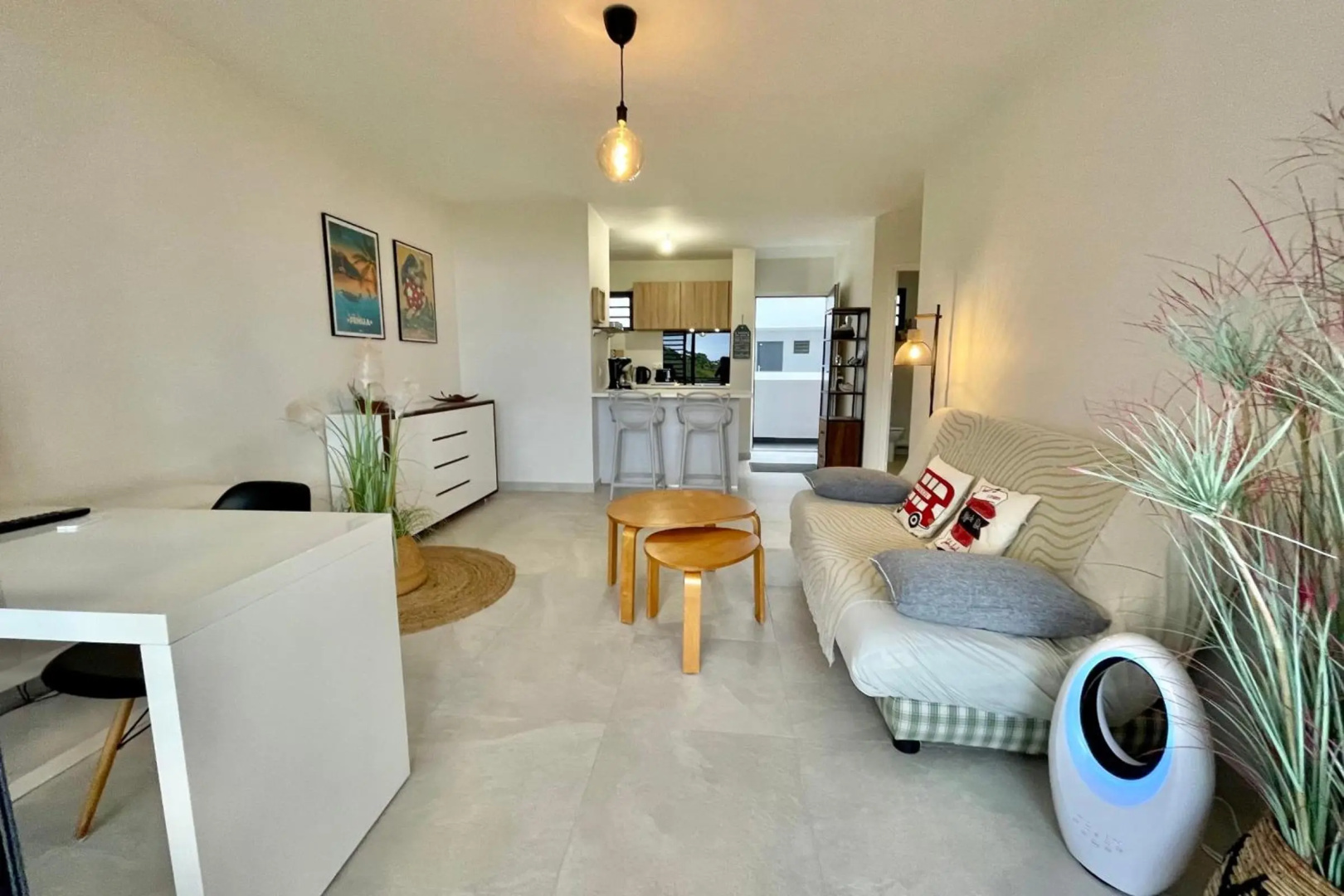 Mititai condo sea view & pool the quiet place near the airport