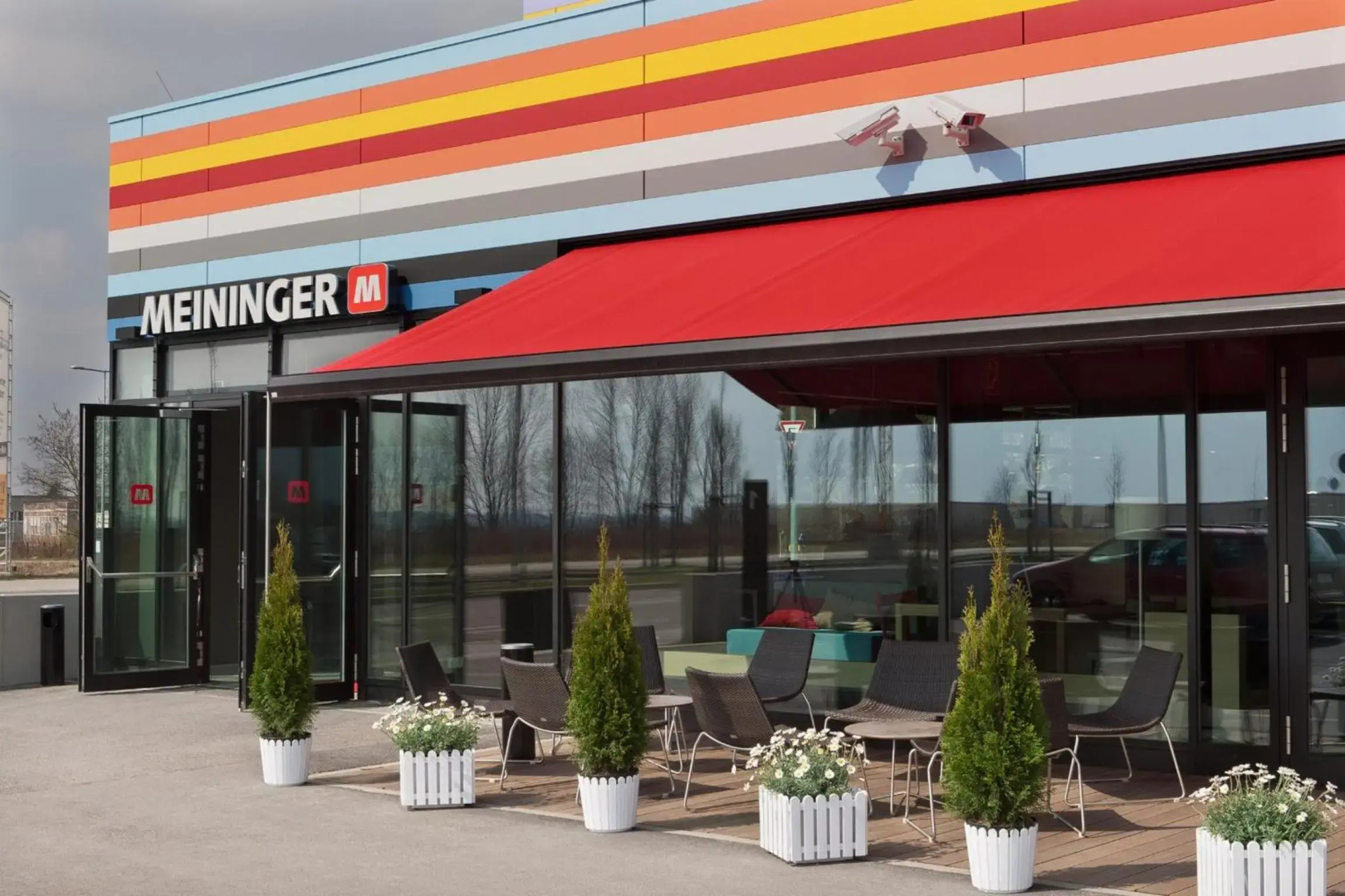 Foto - MEININGER Hotel Berlin Airport
